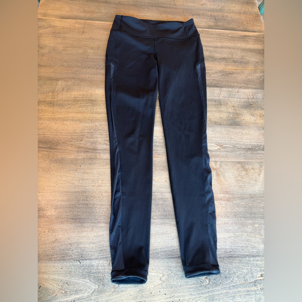 Lululemon black athletic leggings